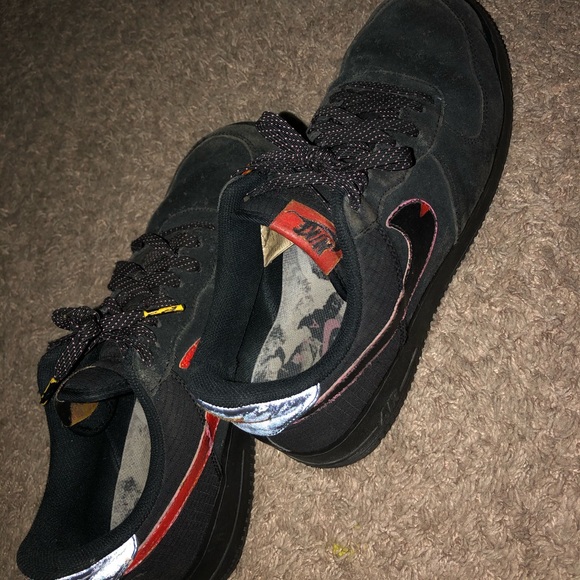 Customized AF1 Retro Reflective - Picture 2 of 3